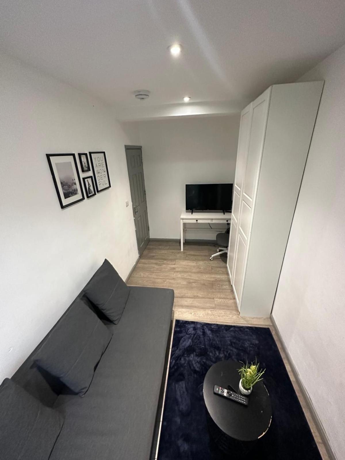 "Spacious Family, Friendly" 1 Bedroom In Kings Cross, St Pancras!!!118A Лондон Екстериор снимка