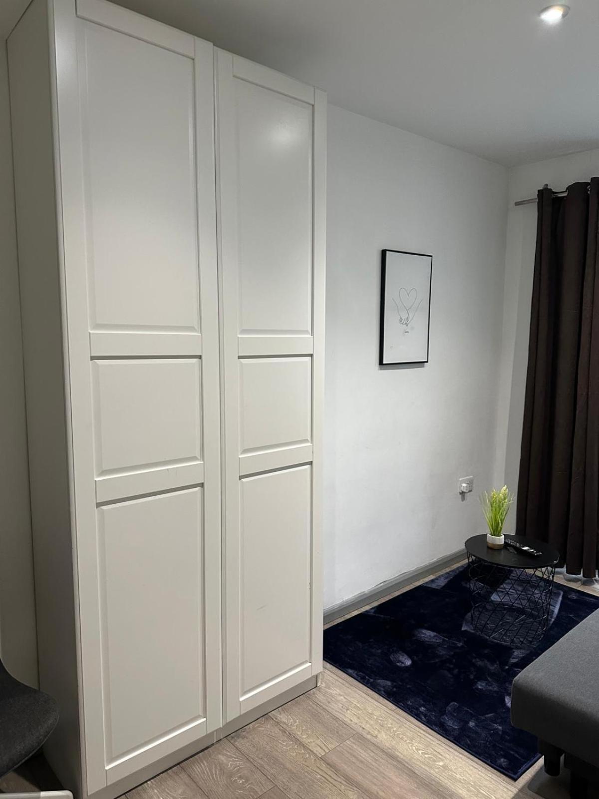 "Spacious Family, Friendly" 1 Bedroom In Kings Cross, St Pancras!!!118A Лондон Екстериор снимка
