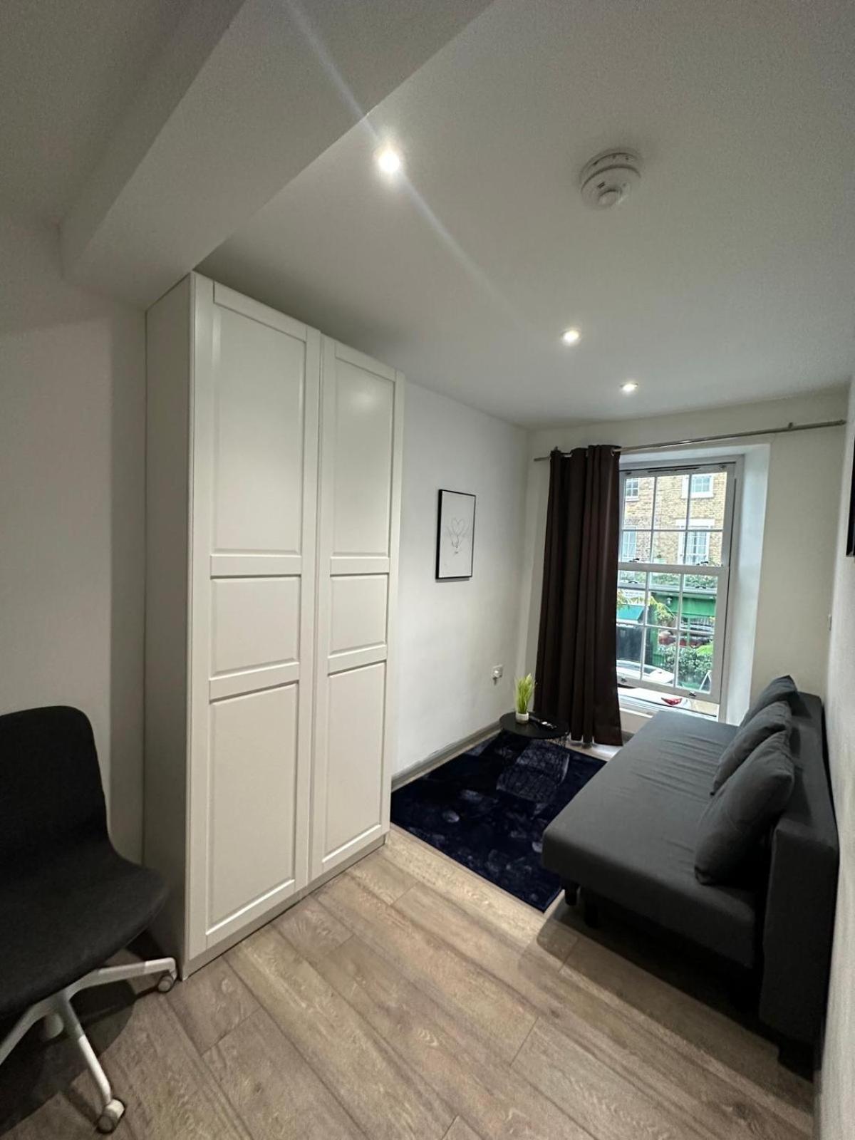 "Spacious Family, Friendly" 1 Bedroom In Kings Cross, St Pancras!!!118A Лондон Екстериор снимка